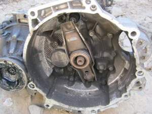 КПП для  VW Caddy 1.9TDI 1996->